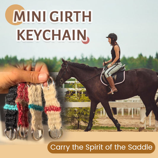 🐴 Mini Girth Nyckelring — Bär Sadelns Ande 🌾