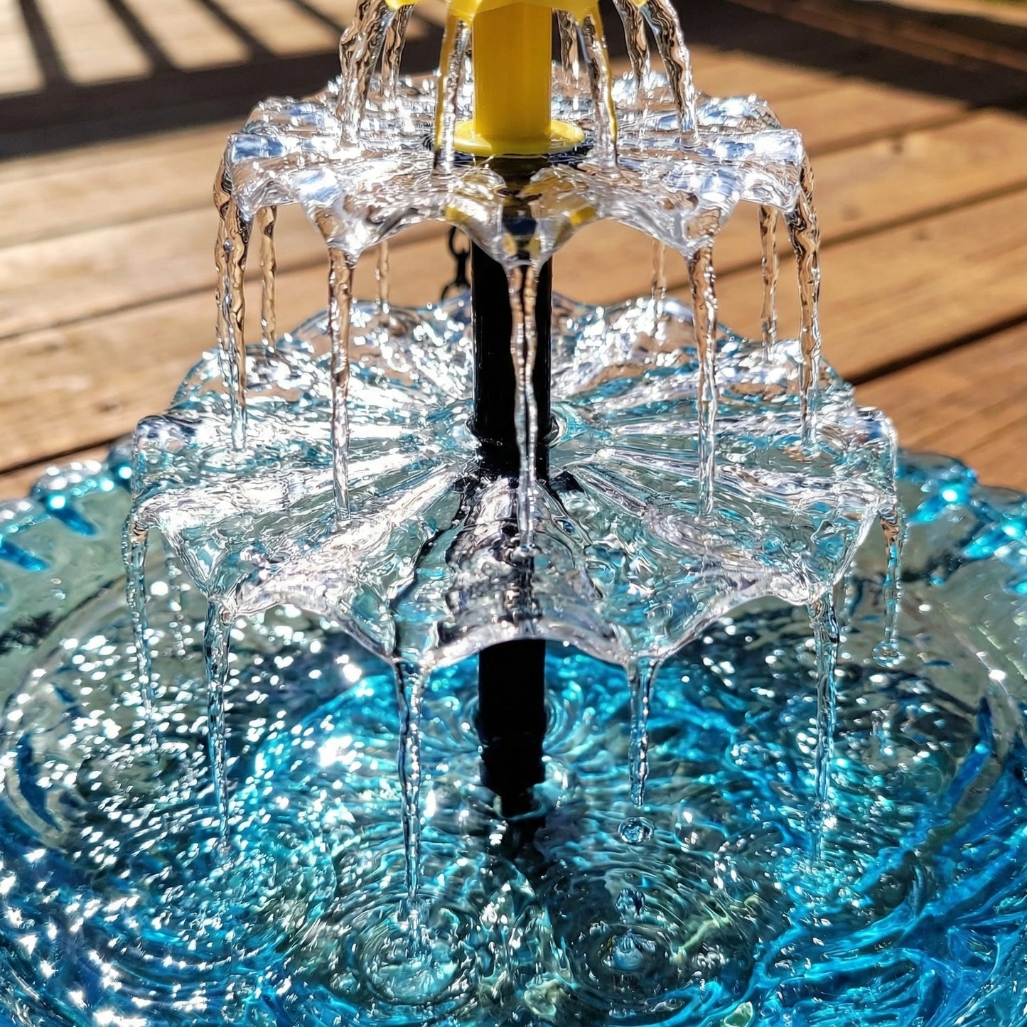 🔥🔥Nouvel An : 70 % de réduction sur la fontaine suspendue à cascade solaire pour oiseaux